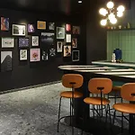 Tribe Otel