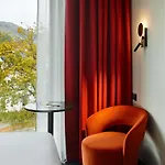 Tribe Otel 4*